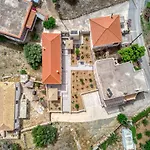 Ilida Villa