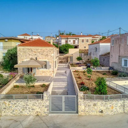 Ilida Villa