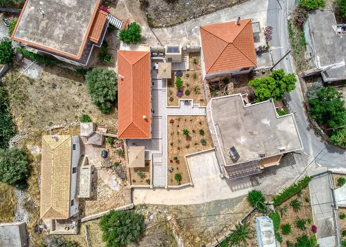Ilida Villa